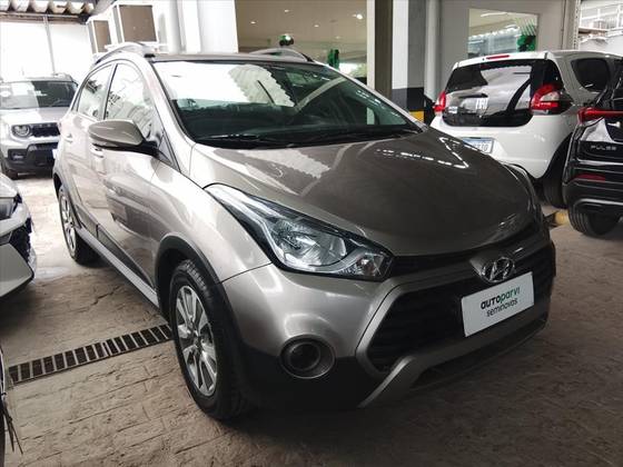 HYUNDAI HB20X 1.6 16V STYLE FLEX 4P MANUAL